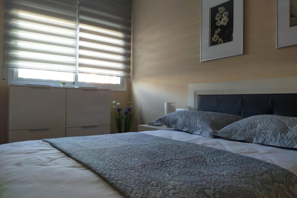 Apartamento Para 5 Personas Frente Al Mar Con Piscina Y Parking Cubelles Exterior foto