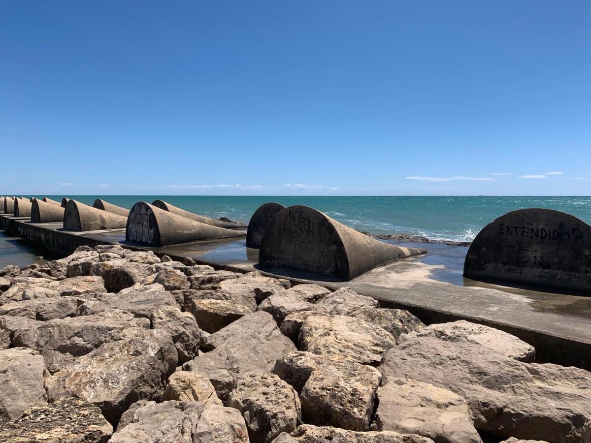 Apartamento Para 5 Personas Frente Al Mar Con Piscina Y Parking Cubelles Exterior foto